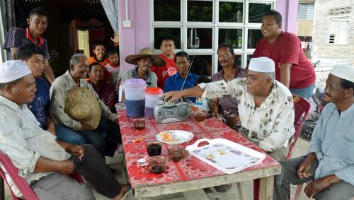 KD04_28092012_PETANI_BAJET