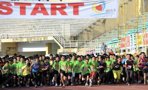 KD04_29062013_KARNIVAL_AMAL