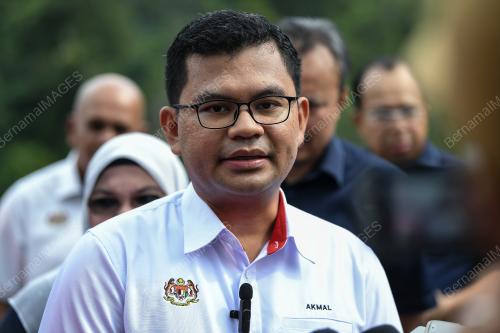 AKMAL NASRULLAH MOHD NASIR