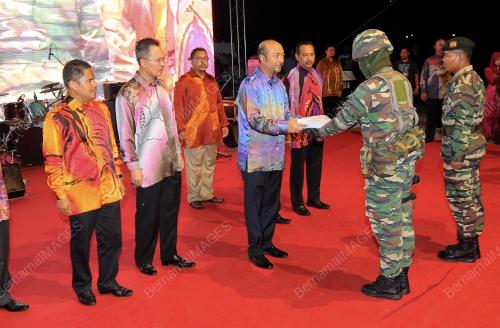 KD04_30082013_MB_MERDEKA