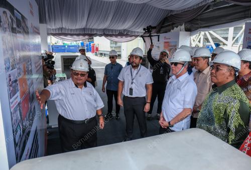 DATUK SERI FADILLAH YUSOF