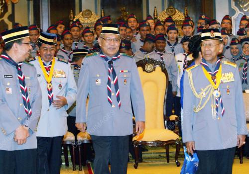 TUANKU ABDUL HALIM MU'ADZAM SHAH