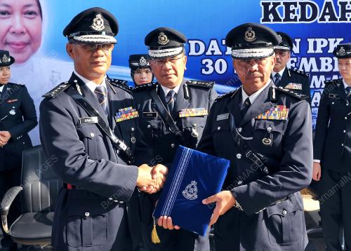 KD04_30092014_POLIS
