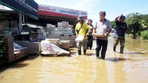 KD04_30102019_TENGGELAM