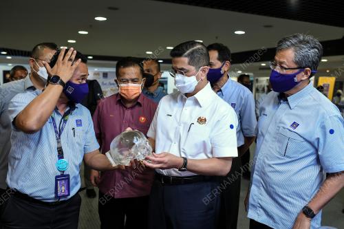 DATUK SERI MOHAMED AZMIN ALI