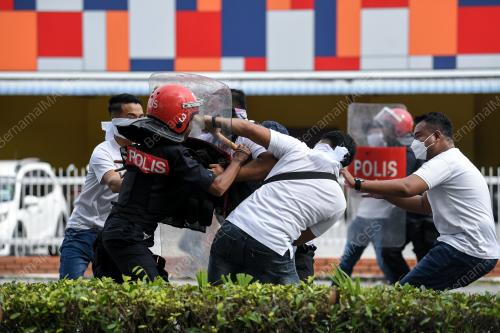 POLIS DIRAJA MALAYSIA