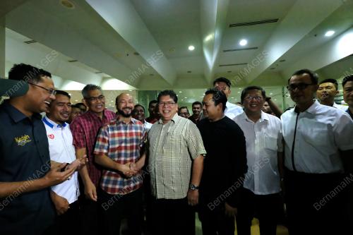 DATUK SERI MUKHRIZ TUN MAHATHIR
