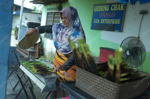 KUIH GEDUNG CHAK