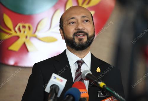 DATUK SERI MUKHRIZ TUN MAHATHIR