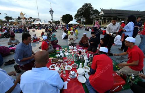 KD05_05062018_IFTAR_BN201806040027
