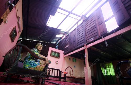 KD05_05072015_RIBUT