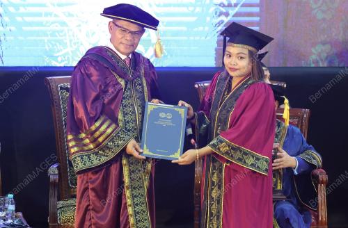 DATUK SERI SAIFUDDIN NASUTION ISMAIL