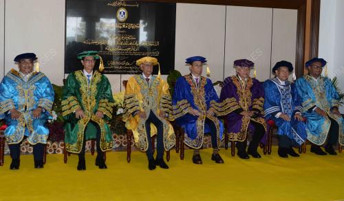 SULTAN SALLEHUDDIN IBNI ALMARHUM SULTAN BADLISHAH