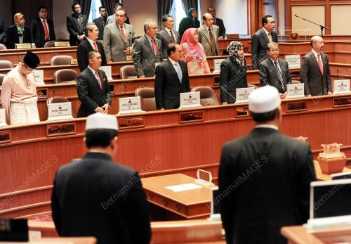 KD05_07042015_SIDANG