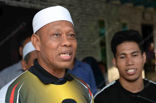 MUHAMMAD AZNIL BIDIN