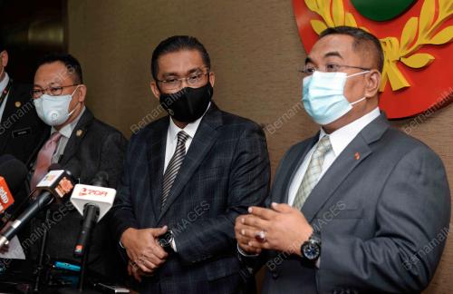 DATUK TAKIYUDDIN HASAN