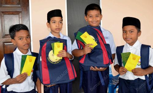 KD05_09082012_ANAK_YATIM