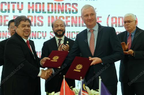 DATUK SERI MUKHRIZ TUN MAHATHIR