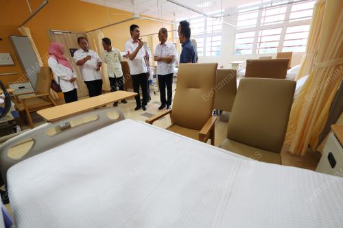DATUK SERI DR DZULKEGLY AHMAD