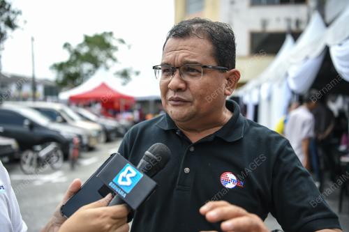 SURUHANJAYA KOMUNIKASI DAN MULTIMEDIA MALAYSIA
