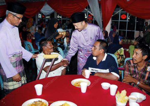 DATUK MUKHRIZ TUN DR MAHATHIR