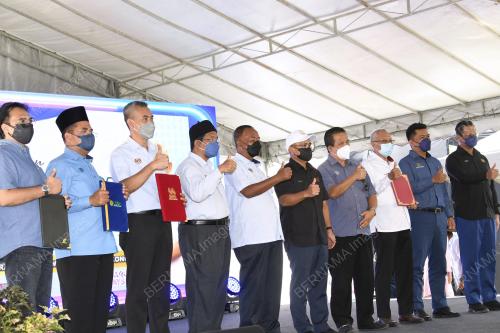 DATUK SERI DR RONALD KIANDEE