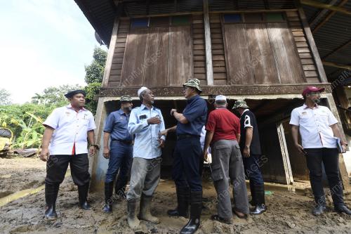 BANJIR DI BALING
