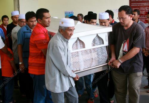 KD05_13102012_LELAKI_MAUT