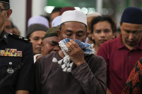 ANGGOTA FRU KEBUMI