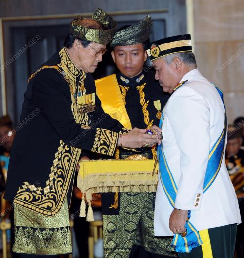 KD05_15012012_TUNKU_PINGAT