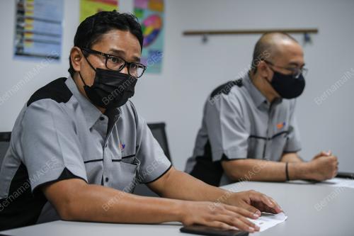 KHAIRUL AZWAN HARUN