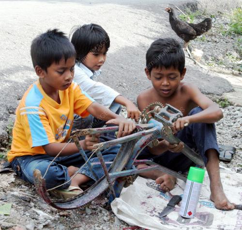 BASIKAL LAMA