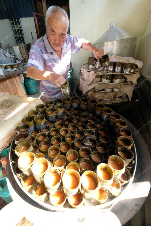 KUIH BAKUL (NIAN GAO)