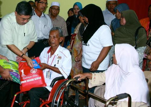 KD05_16082012_BASHAH_BANTUAN