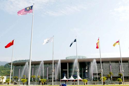 UNIVERSITI AIMST