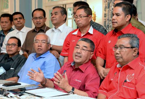 KD05_18042015_UMNO