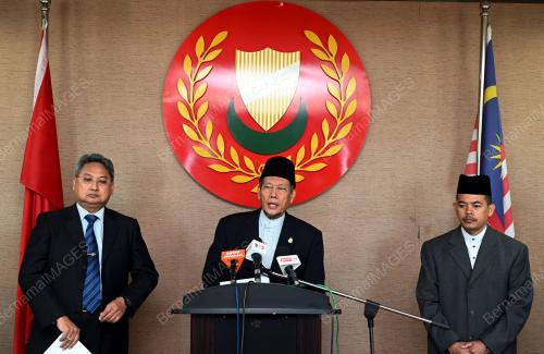 DATUK SYEIKH FADZIL AWANG