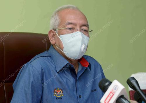 DATUK SERI MAHDZIR KHALID