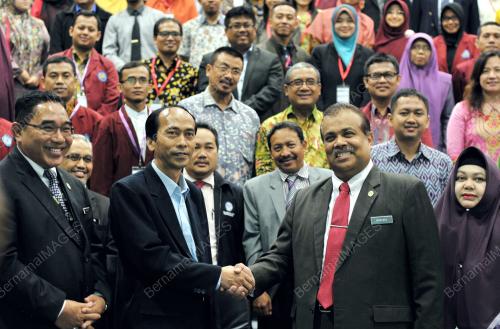 KD05_18102016_UUM