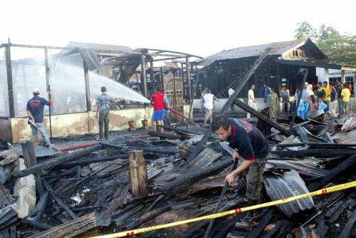 RUMAH MUSNAH TERBAKAR