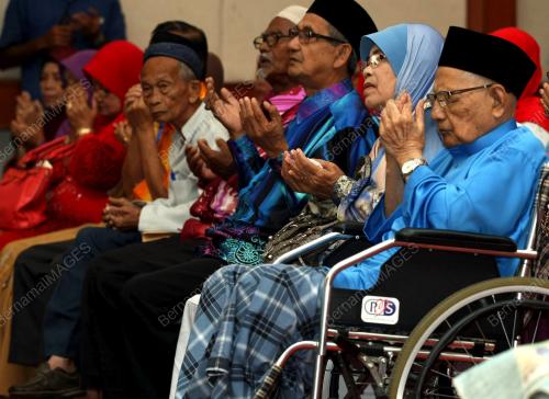 KD05_20092014_HISHAMMUDDIN_UMNO