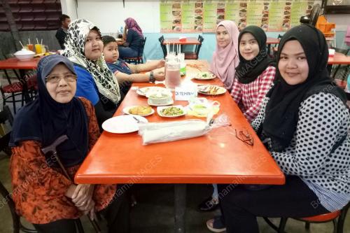 KD05_22062017_WANITA