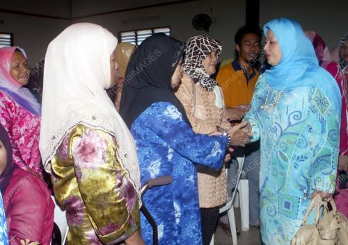 NOORAINEE ABDUL RAHMAN