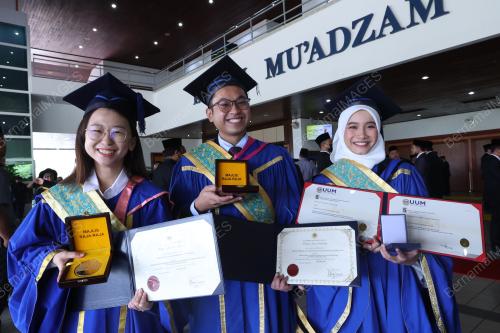 KONVOKESYEN UUM KE-35