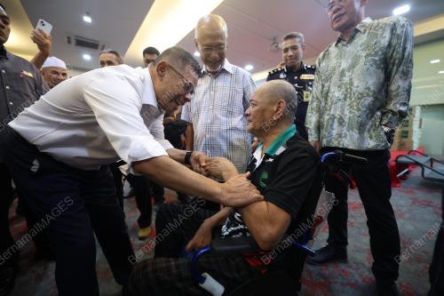 DATUK SERI SAIFUDDIN NASUTION ISMAIL