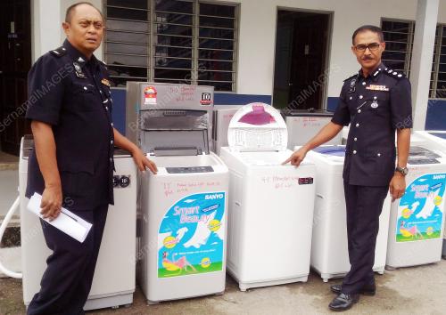 KD05_26052016_POLIS