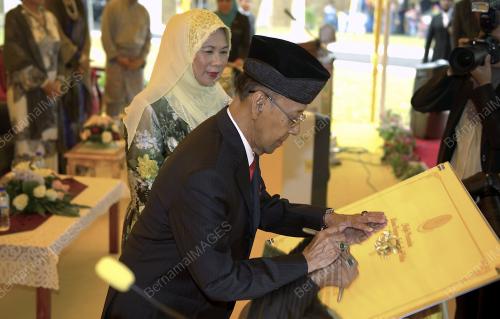 KD05_26062014_AGONG