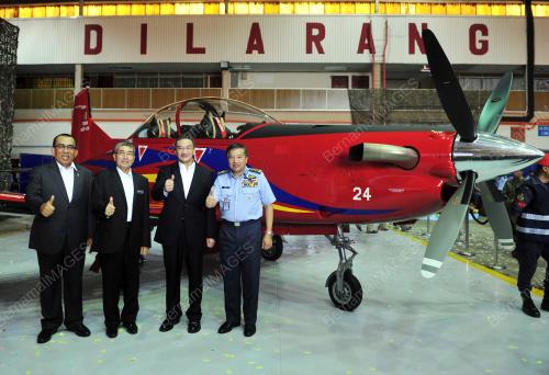 KD05_27072016_PESAWAT