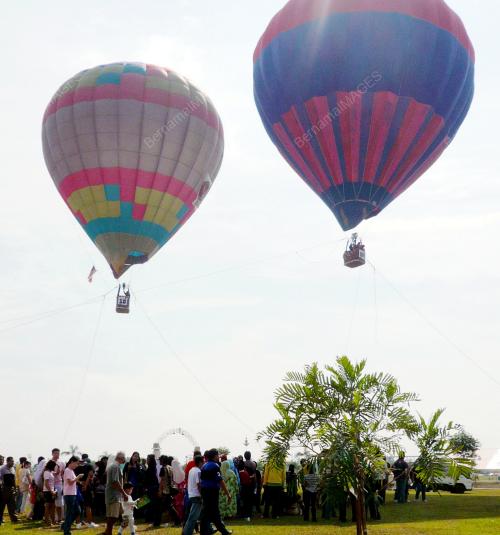PESTA BELON PANAS