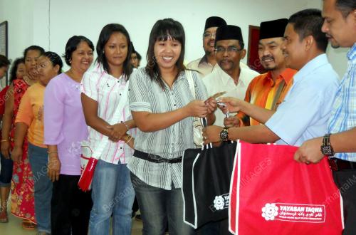 JAMIL KHIR BAHAROM